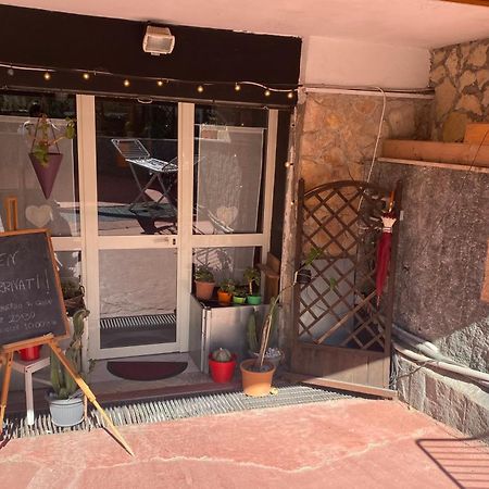 Tabor 1 Garden & Parking Apartment Napoli Ngoại thất bức ảnh