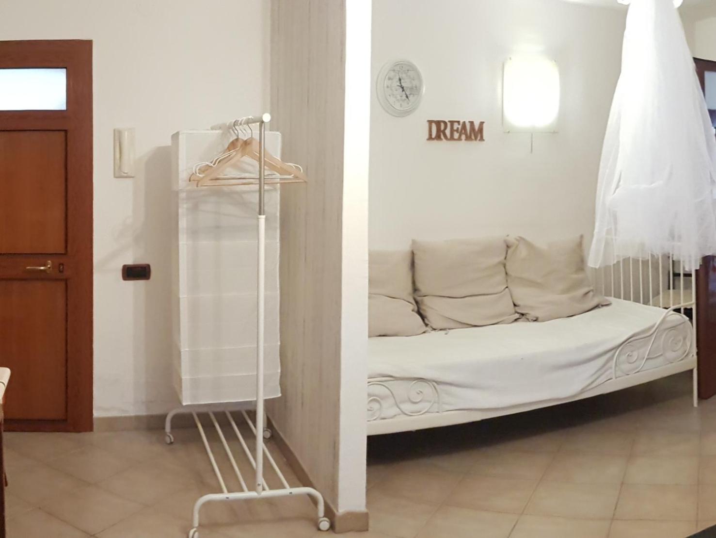 Tabor 1 Garden & Parking Apartment Napoli Phòng bức ảnh