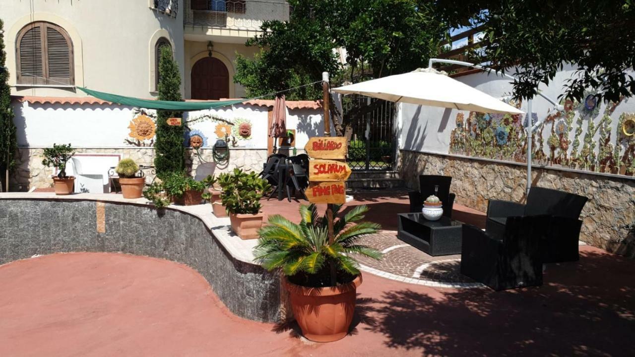 Tabor 1 Garden & Parking Apartment Napoli Ngoại thất bức ảnh