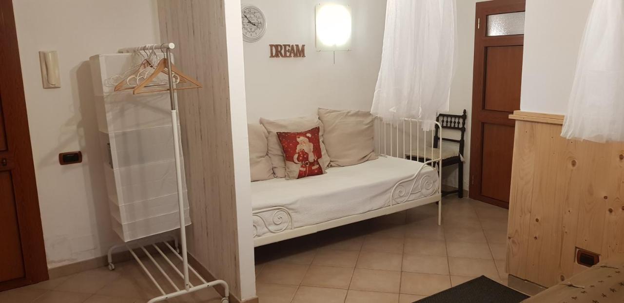 Tabor 1 Garden & Parking Apartment Napoli Ngoại thất bức ảnh